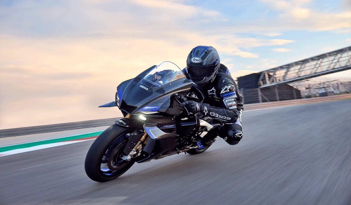 Yamaha YZF-R1, Motor Sport Legendaris Dengan Performa Dan Teknologi Mutakhir