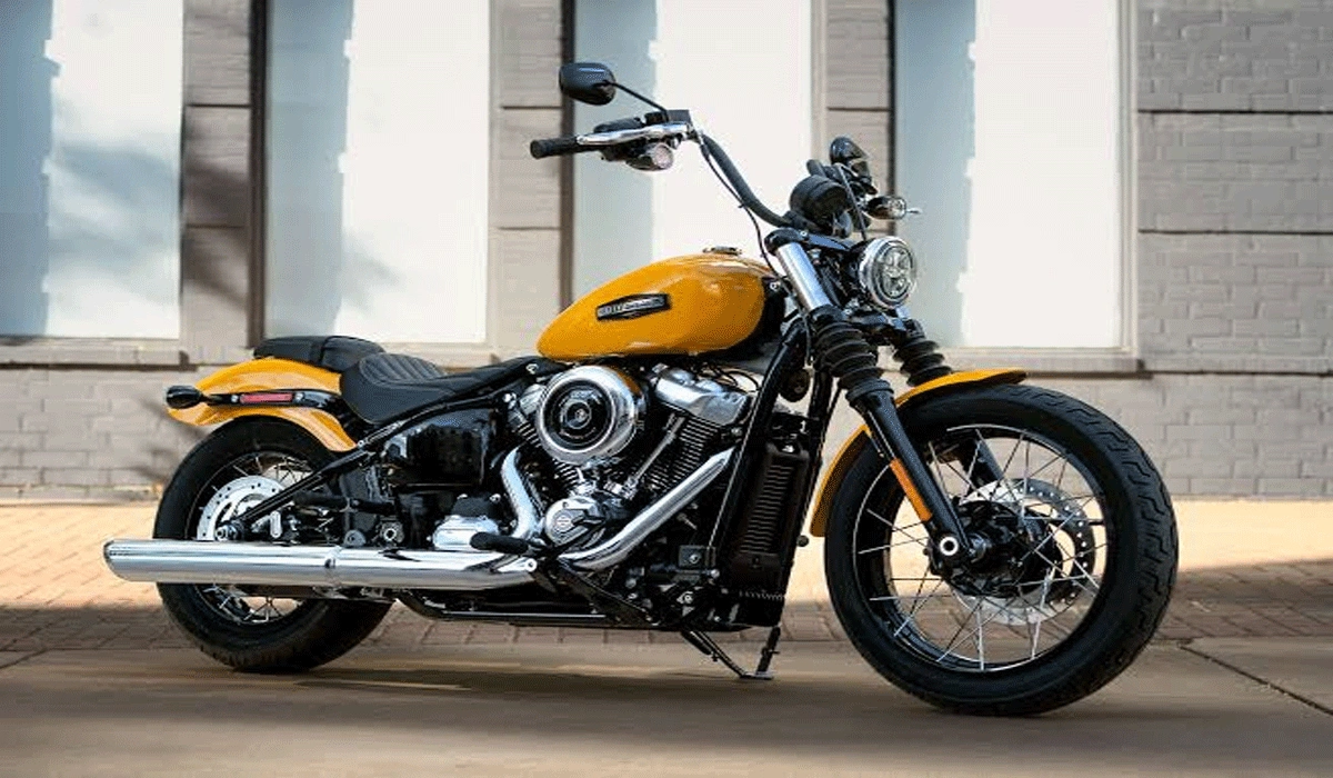 Penggemar Harley-Davidson Street Bob